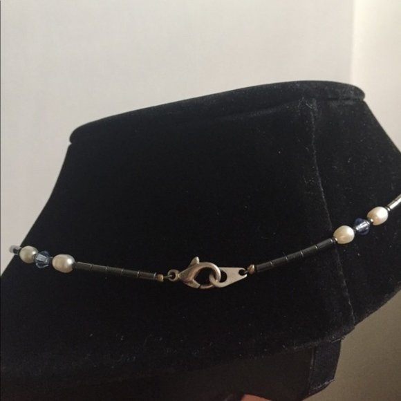 Beaded stone necklace - Picture 2 of 2